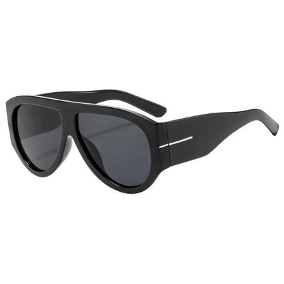 Nova Oversized Cat-Eye – Black / Grey Lens