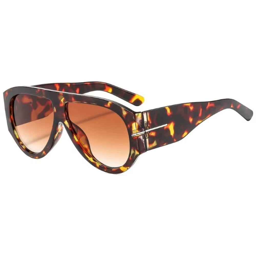 Nova Oversized Cat-Eye – Tortoise / Brown Gradient